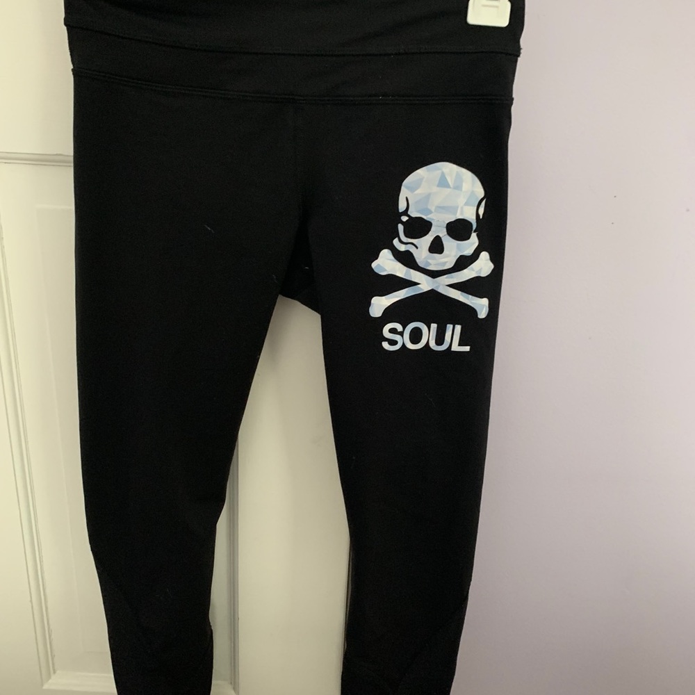 Soulcycle cropped lululemon leggings